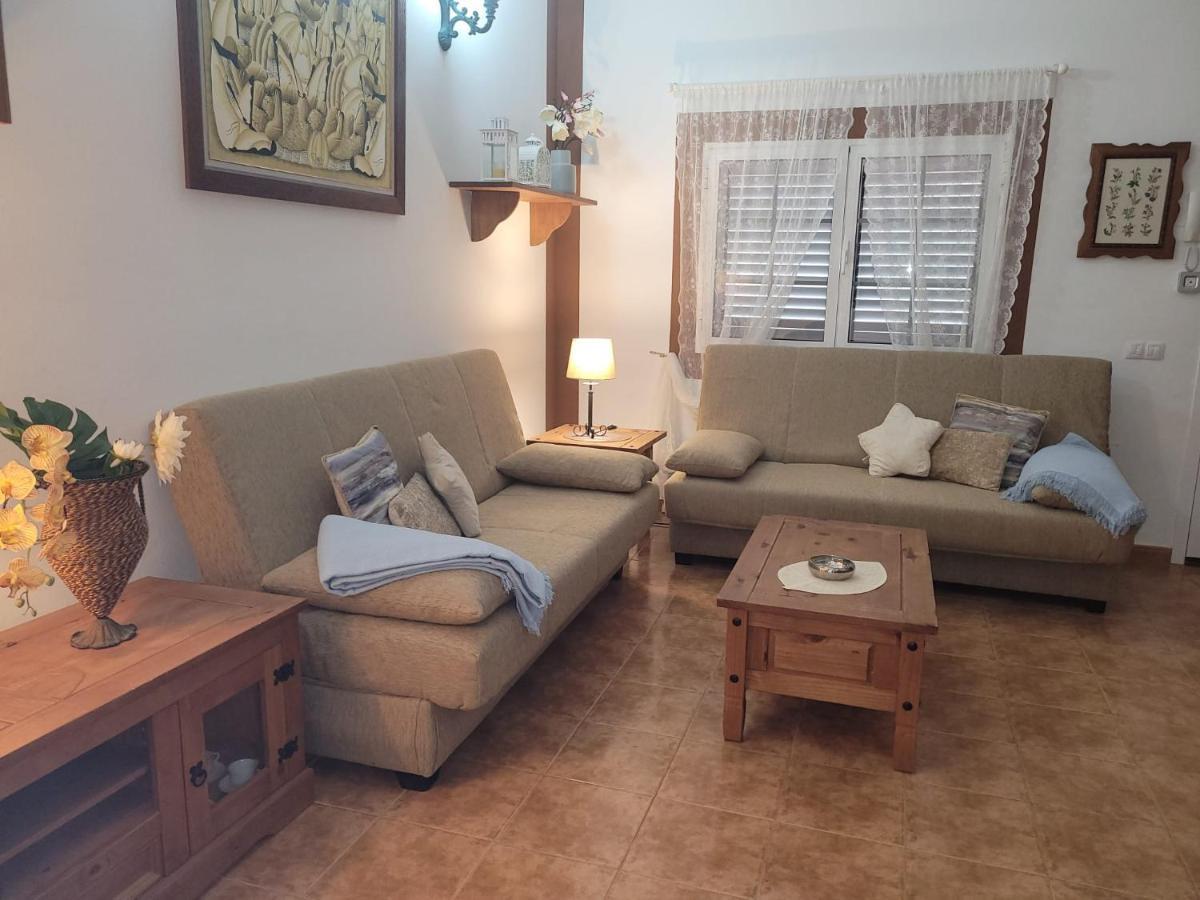 Athenea Villa *