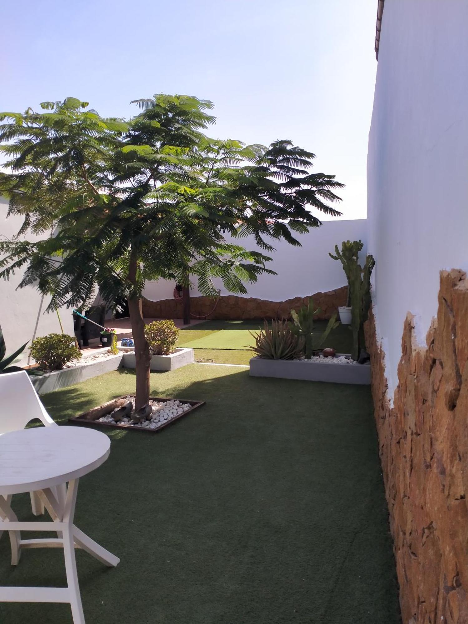 Athenea Villa *